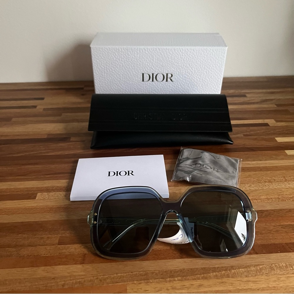 NWT Dior DiorHighLight S1I Sunglasses Oversized blue and green Square frames